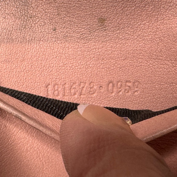 GUCCI KEYHOLDER WALLET - Picture 3 of 10
